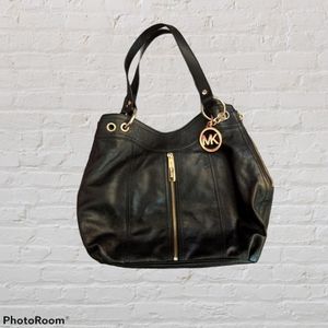 💖SOLD💖Micheal Kors purse